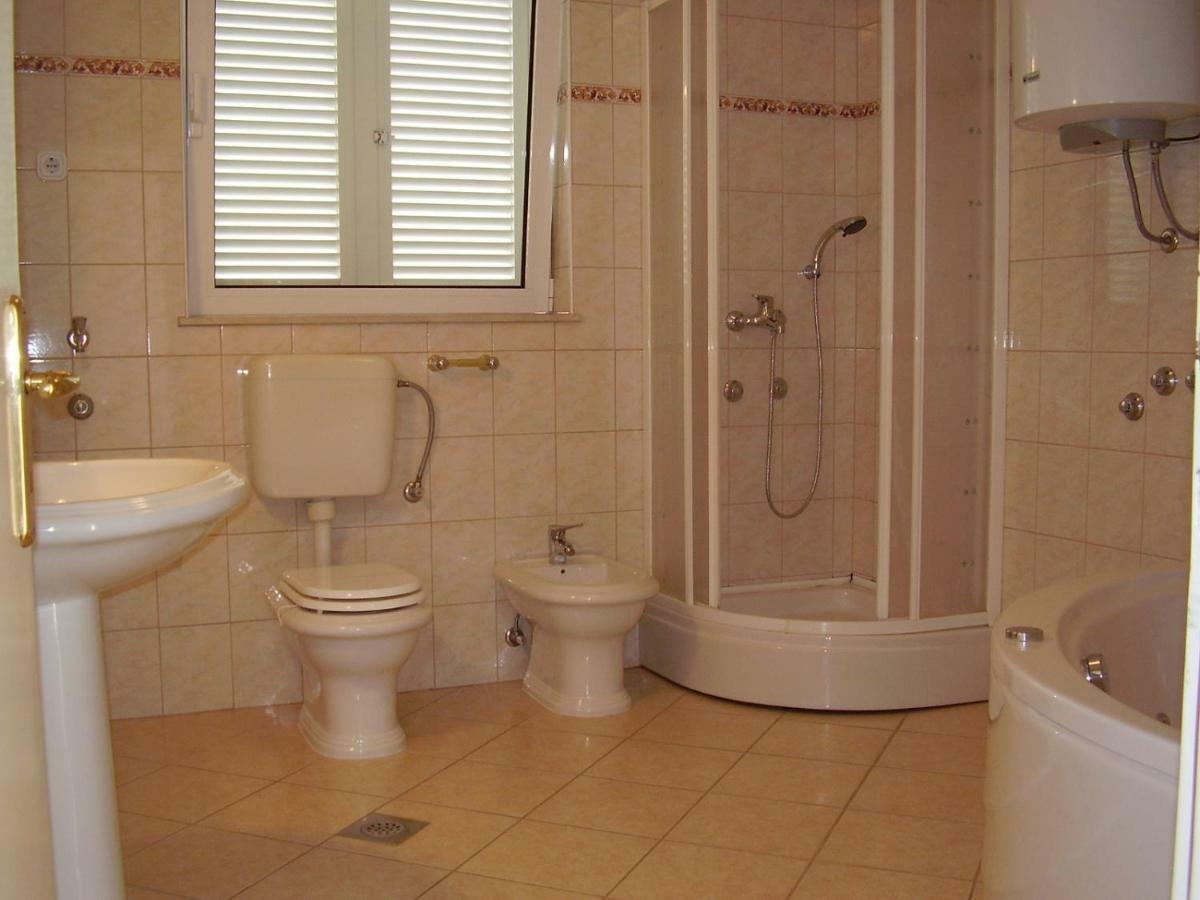 Apartments Andela Свети-Филип-и-Яков Экстерьер фото
