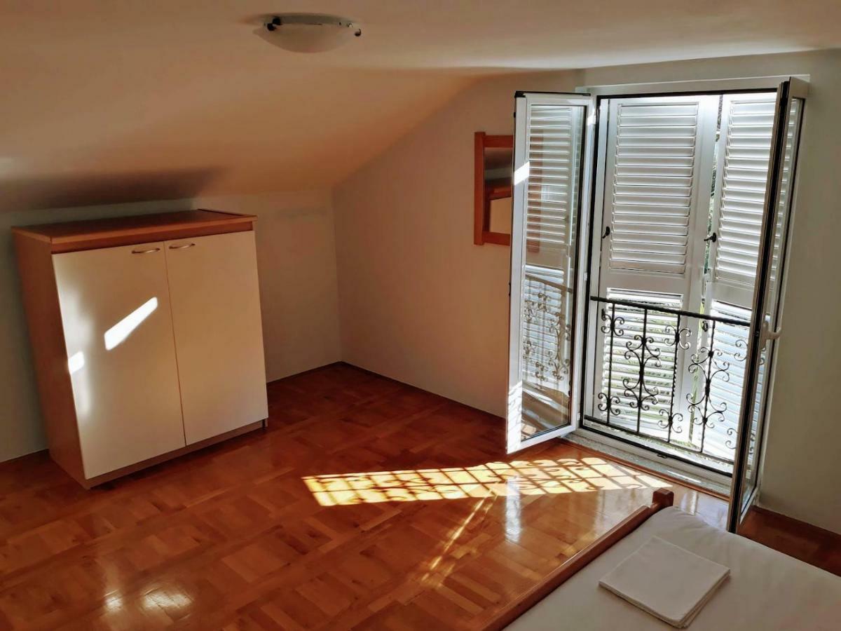 Apartments Andela Свети-Филип-и-Яков Экстерьер фото